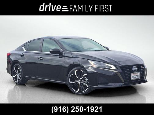 2024 Nissan Altima SR FWD
