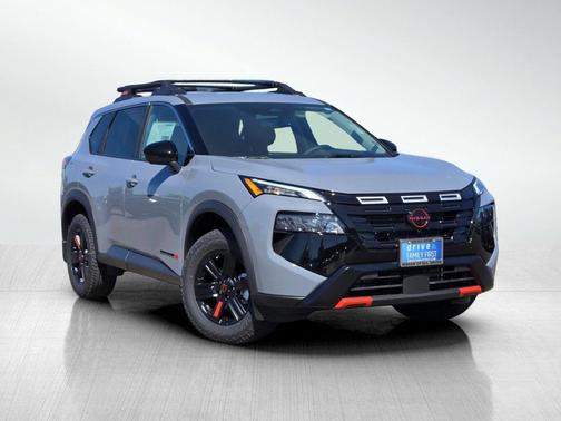 Boulder Gray Pearl 2026 Nissan Rogue Rock Creek