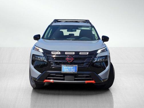 Boulder Gray Pearl 2026 Nissan Rogue Rock Creek
