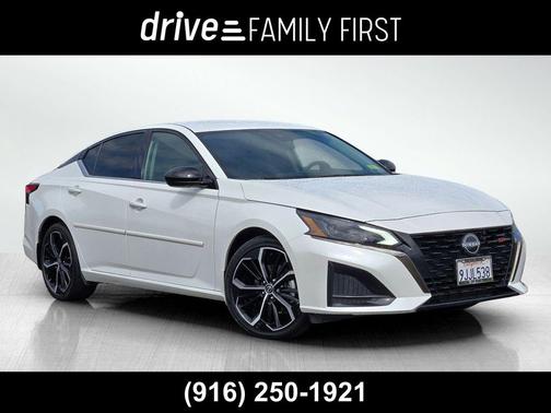 2024 Nissan Altima SR FWD