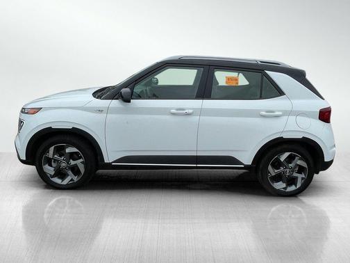 2024 Hyundai VENUE Limited