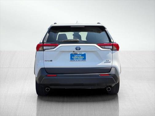 2021 Toyota RAV4 Hybrid LE