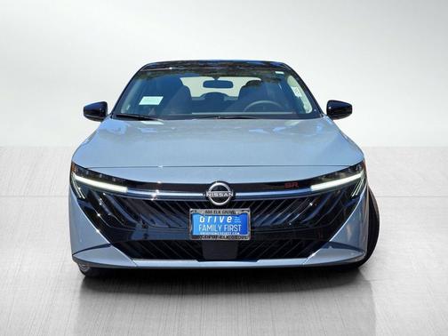 Atlantic Gray/Super Black 2026 Nissan Sentra SR