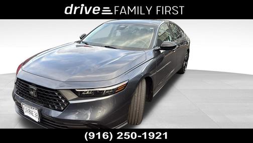 Urban Gray Pearl 2026 Honda Accord SE