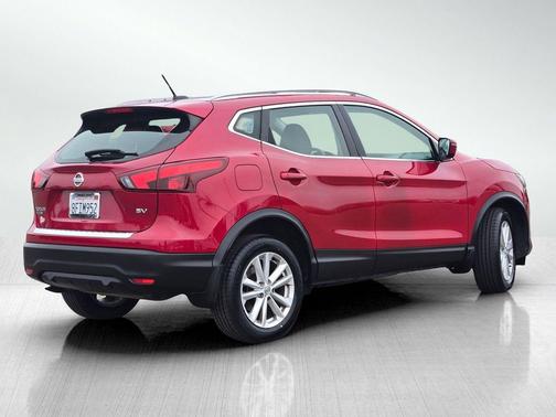 2018 Nissan Rogue Sport SV