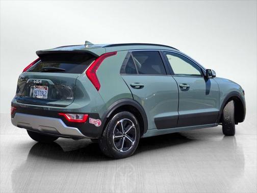 2023 Kia Niro Plug-In Hybrid EX