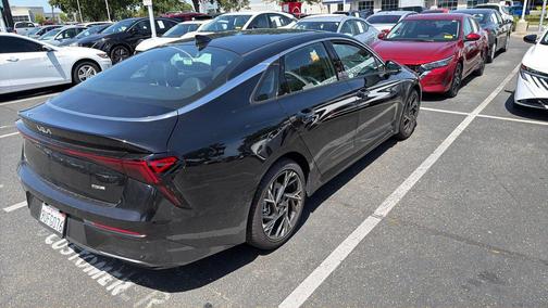 Aurora Black Pearl 2025 Kia K5 GT-Line