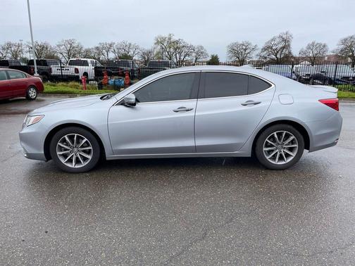 2018 Acura TLX Technology