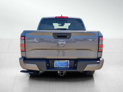 Gun Metallic 2026 Nissan Frontier SV