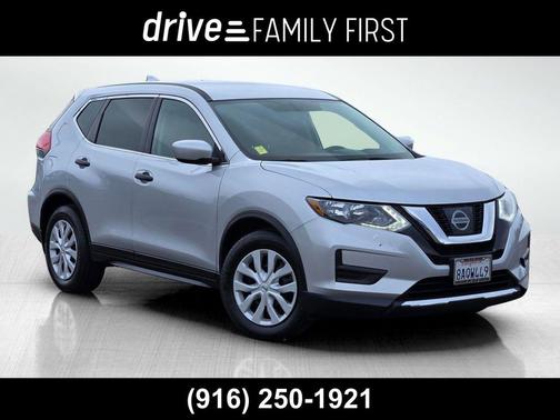2017 Nissan Rogue S