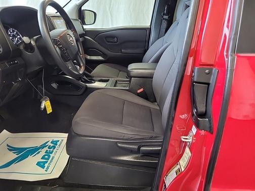 2023 Nissan Frontier S