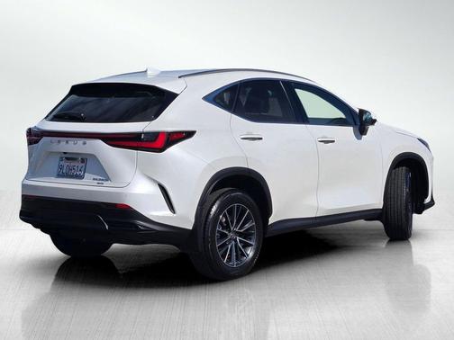 2024 Lexus NX 350h Premium