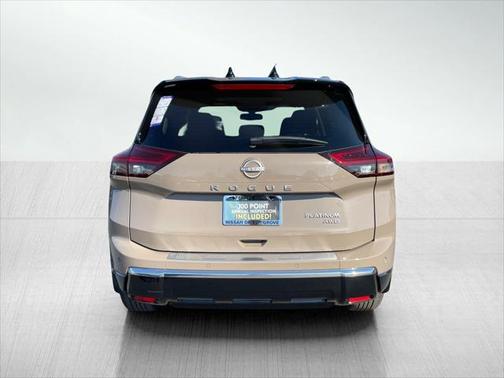2025 Nissan Rogue Platinum
