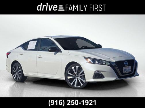 2021 Nissan Altima SR Intelligent AWD