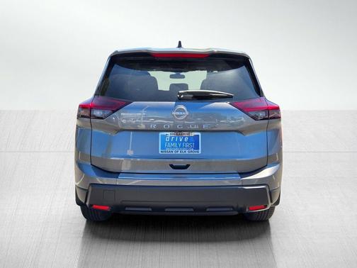 Gun Metallic 2026 Nissan Rogue SV