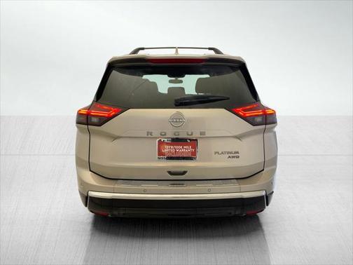 2025 Nissan Rogue Platinum