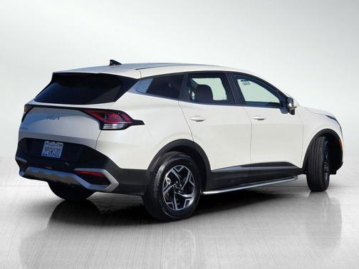 2025 Kia Sportage LX