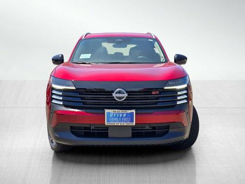 Scarlet Ember Tintcoat 2026 Nissan Kicks SR
