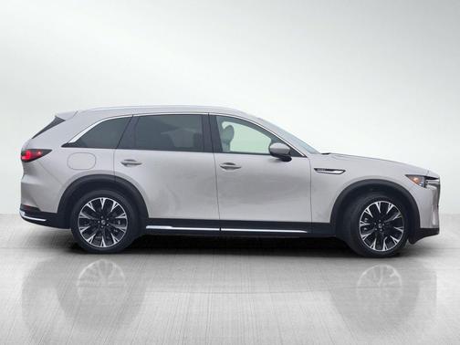 2024 Mazda CX-90 PHEV Premium