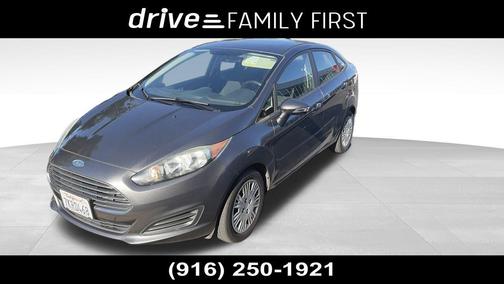 Magnetic 2015 Ford Fiesta SE