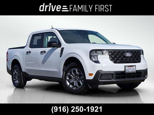 Oxford White 2025 Ford Maverick XLT