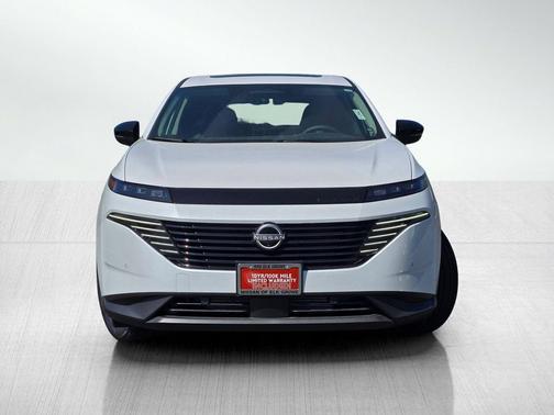 Everest White Pearl Tricoat 2026 Nissan Murano SL