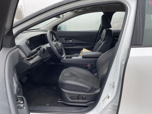 2024 Nissan ARIYA ENGAGE