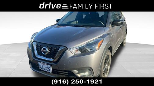 2019 Nissan Kicks SR