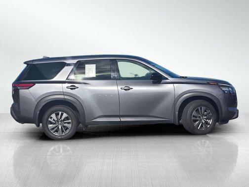 2023 Nissan Pathfinder S FWD