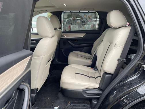 2024 Mazda CX-90 PHEV Preferred