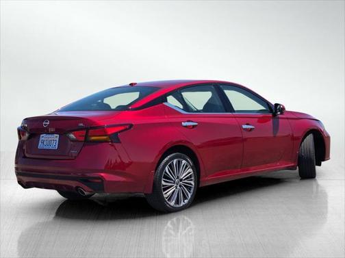 2024 Nissan Altima 2.5 SL