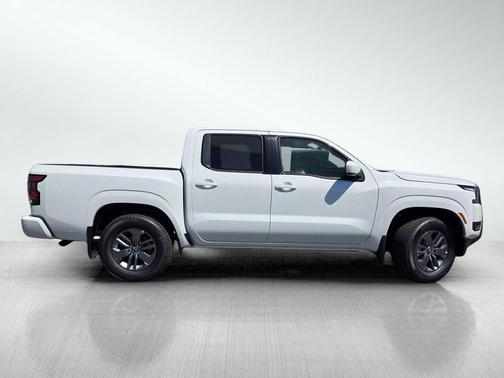 Glacier White 2026 Nissan Frontier SV