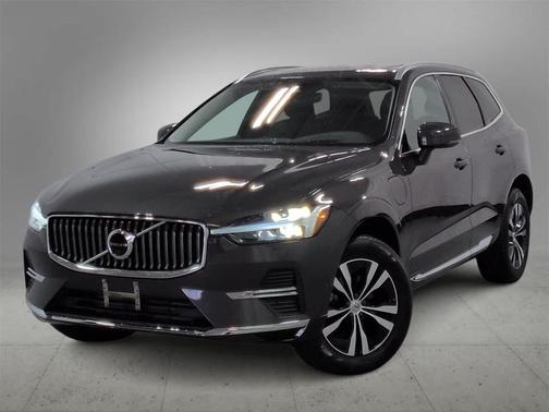 2022 Volvo XC60 Recharge Plug-In Hybrid T8 Inscription Expression