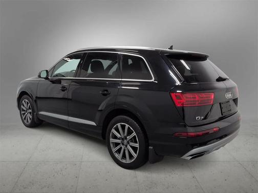 2017 Audi Q7 2.0T Premium