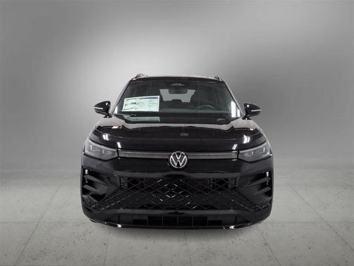 2026 Volkswagen Tiguan 2.0T SE R-Line Black 4MOTION