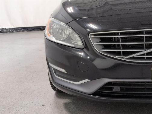 2016 Volvo S60 Inscription T5 Premier