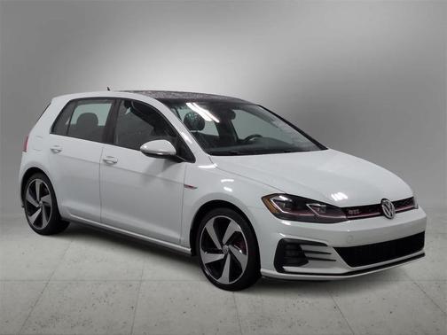 2020 Volkswagen Golf GTI 2.0T SE DSG