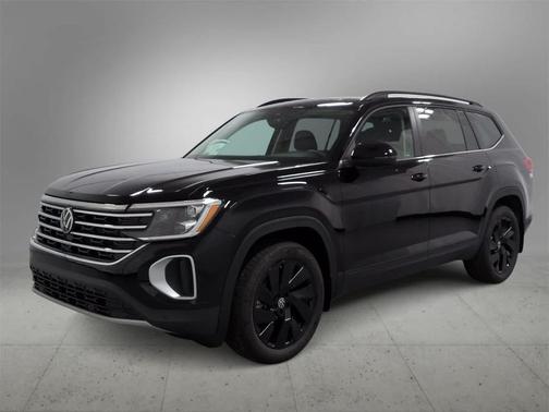 2026 Volkswagen Atlas 2.0T SE w/Technology 4MOTION