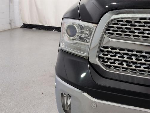 2015 RAM 1500 Laramie