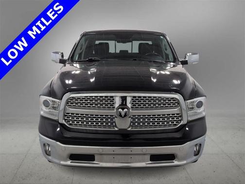 2015 RAM 1500 Laramie
