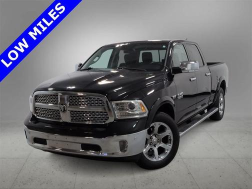 2015 RAM 1500 Laramie