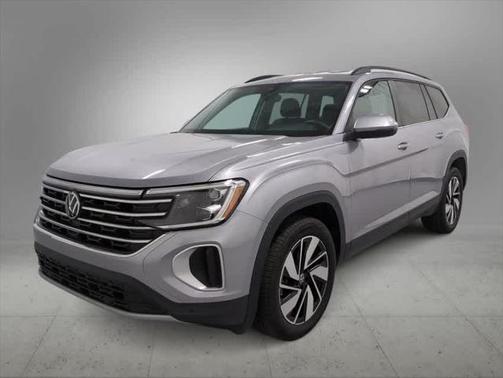 2025 Volkswagen Atlas 2.0T SE w/Technology 4MOTION