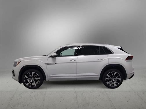 2026 Volkswagen Atlas Cross Sport 2.0T SEL Premium