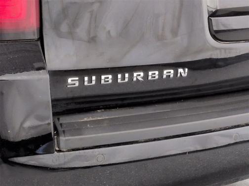 2017 Chevrolet Suburban LS