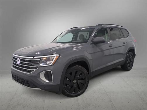2025 Volkswagen Atlas 2.0T SE w/Technology 4MOTION