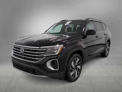 2025 Volkswagen Atlas 2.0T SE w/Technology 4MOTION