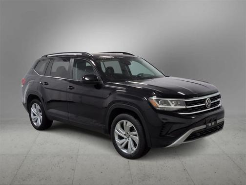 2022 Volkswagen Atlas 3.6L SE w/Technology