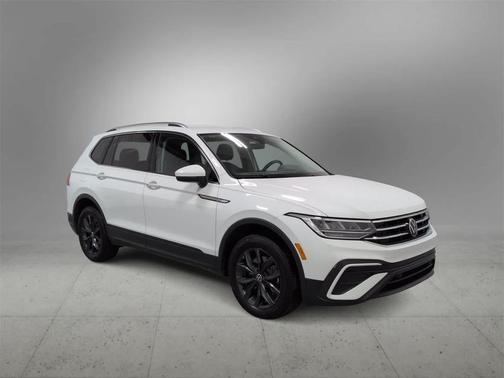 2024 Volkswagen Tiguan 2.0T SE 4MOTION
