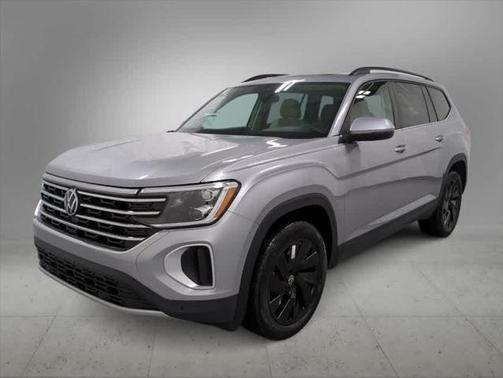 2025 Volkswagen Atlas 2.0T SE w/Technology 4MOTION
