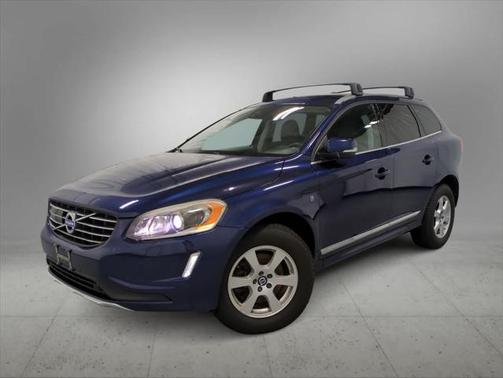 2015 Volvo XC60 T6 Platinum